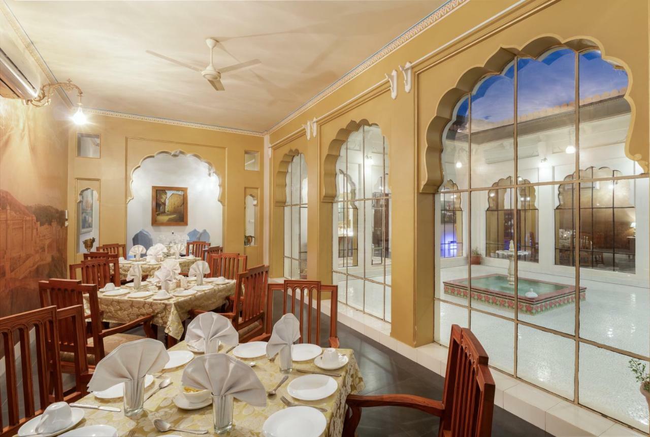Hotel Gaj Kesri Bíkáner Exteriér fotografie